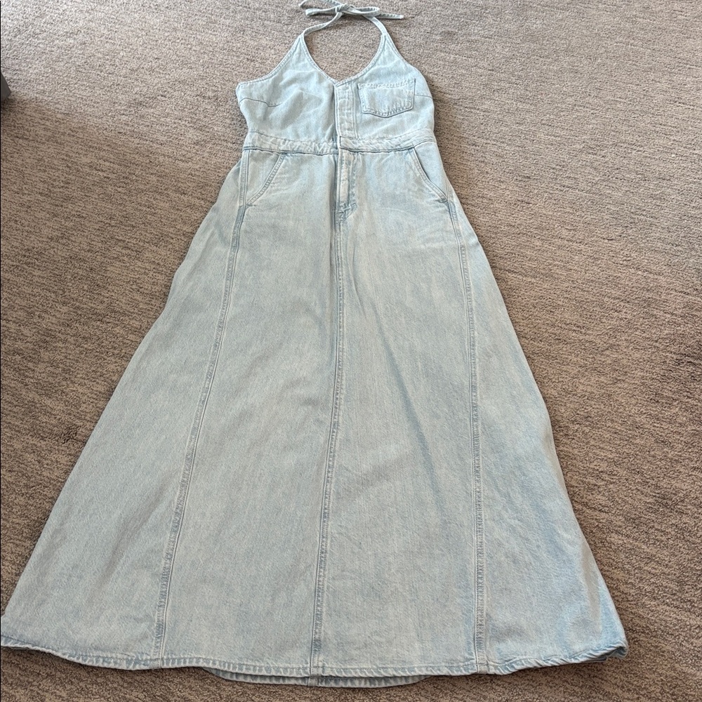 Universal Thread Light Blue Denim Halter Maxi Dress size 4 - Picture 2 of 11